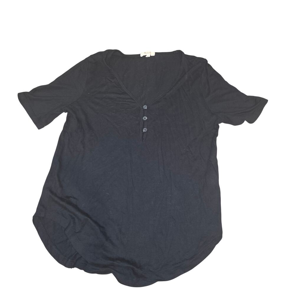 Madewell basic black short sleeved t shirt, with buttons sz M